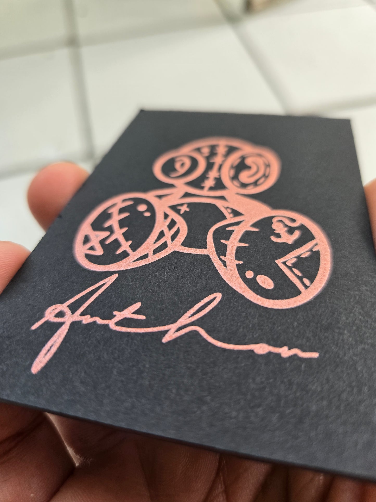 Etiquetas colgantes para ropa