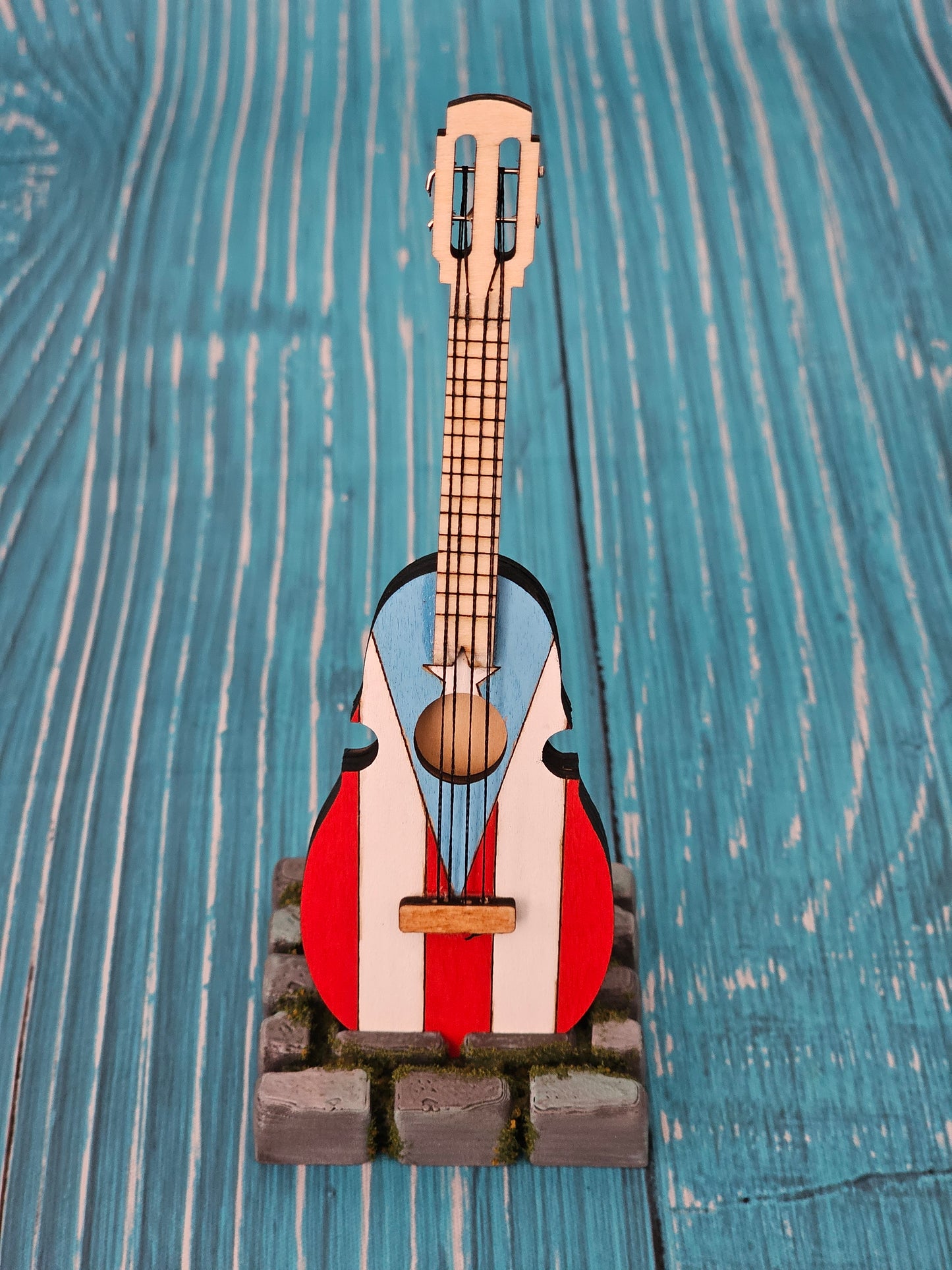 Cuatro Puertorriqueño