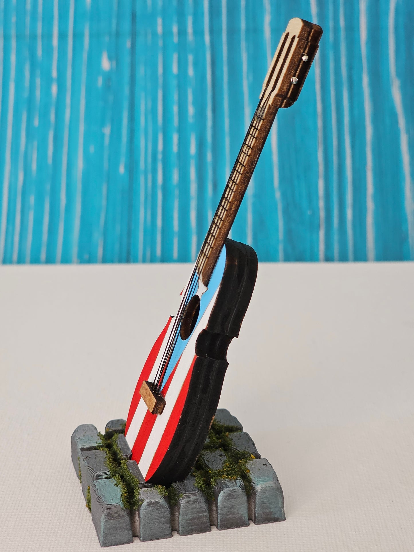 Cuatro Puertorriqueño